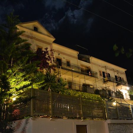 Aristotelis Apartments Frikes Dış mekan fotoğraf
