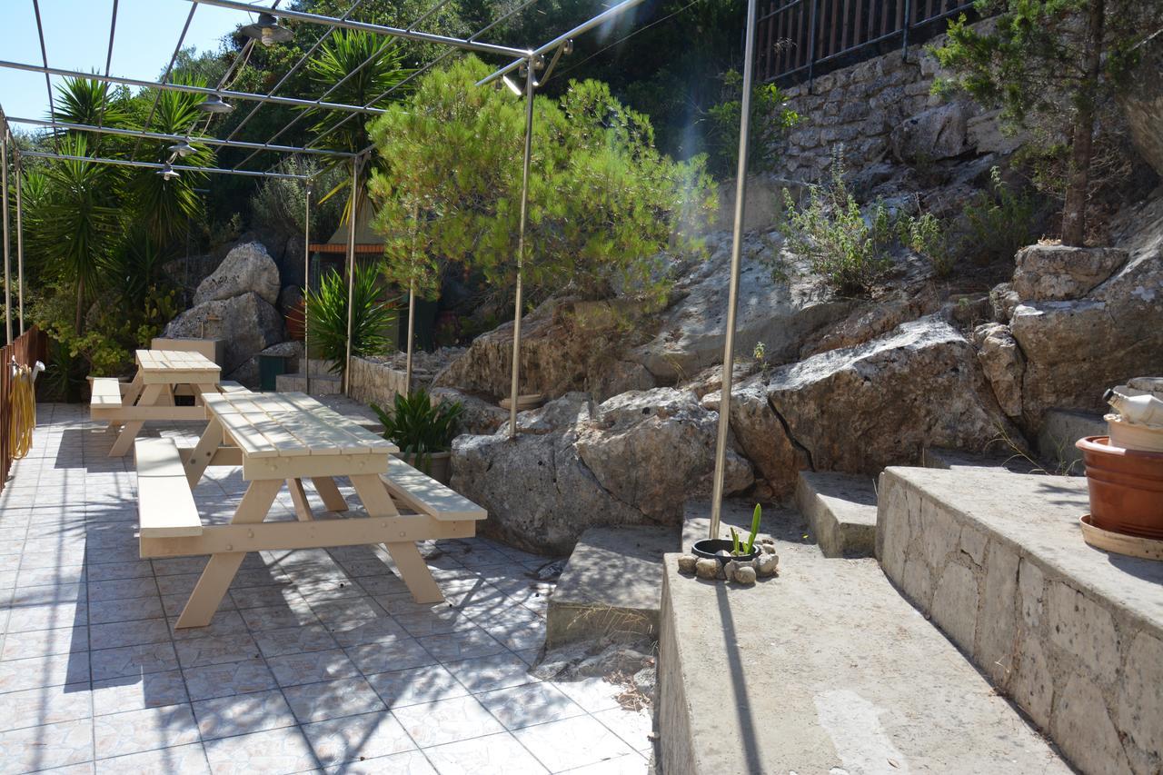 Aristotelis Apartments Frikes Dış mekan fotoğraf