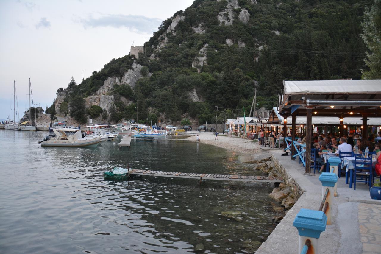 Aristotelis Apartments Frikes Dış mekan fotoğraf