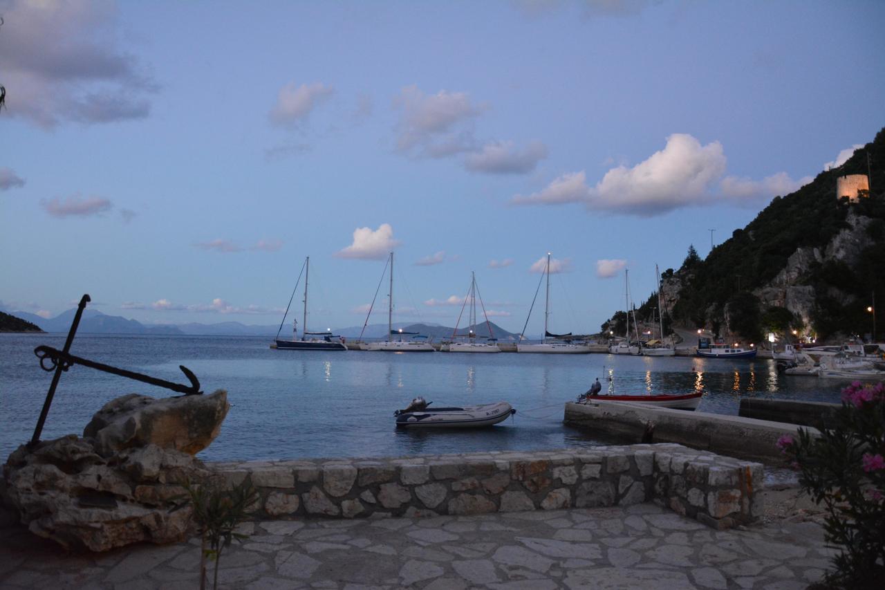 Aristotelis Apartments Frikes Dış mekan fotoğraf